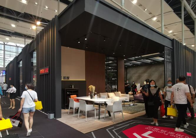 該如何設計搭建大型展臺？