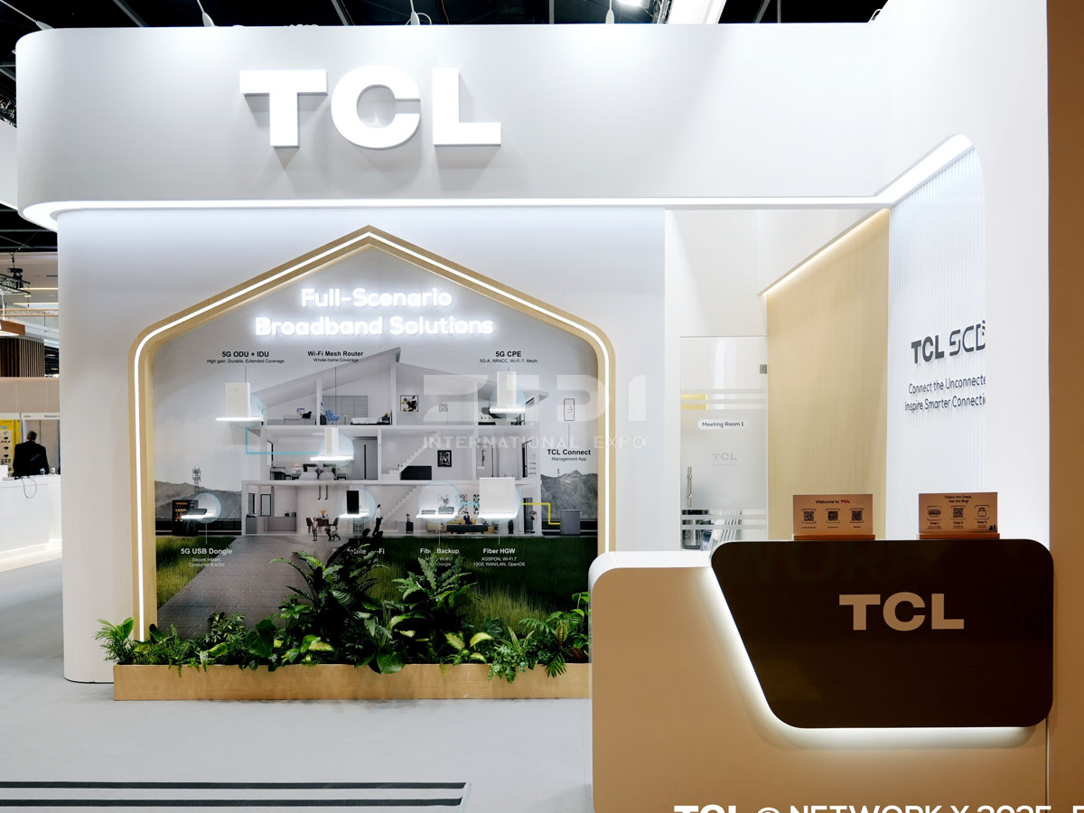 法國巴黎寬帶展臺(tái)搭建